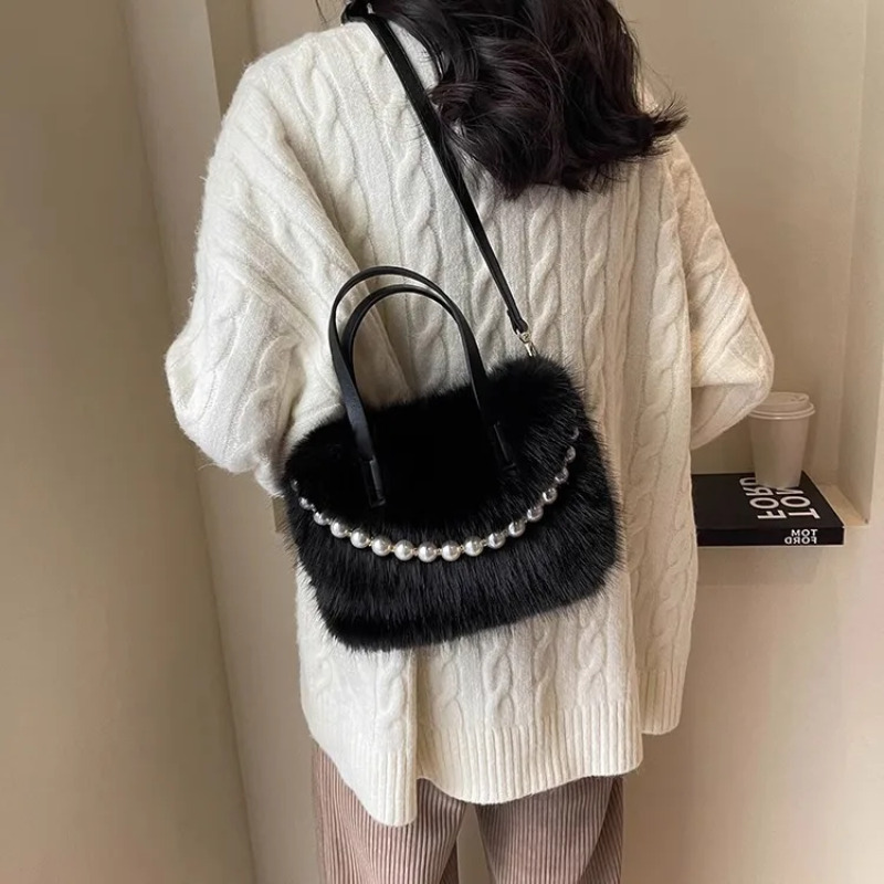 Luxury Plush Faux Fur Mini Squ - Luxury Bags Cute recension och pris